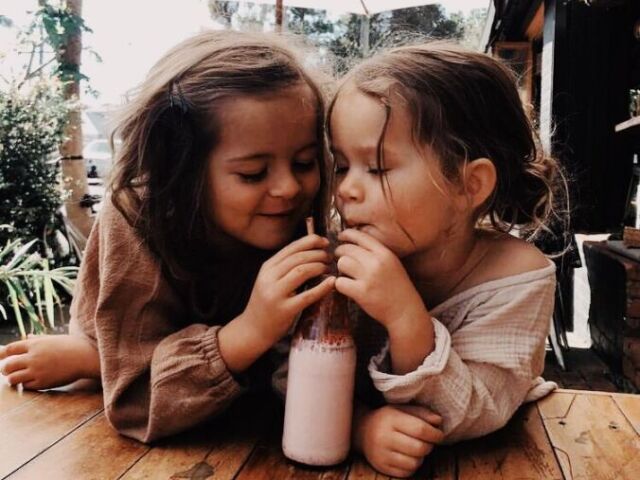 Duas meninas