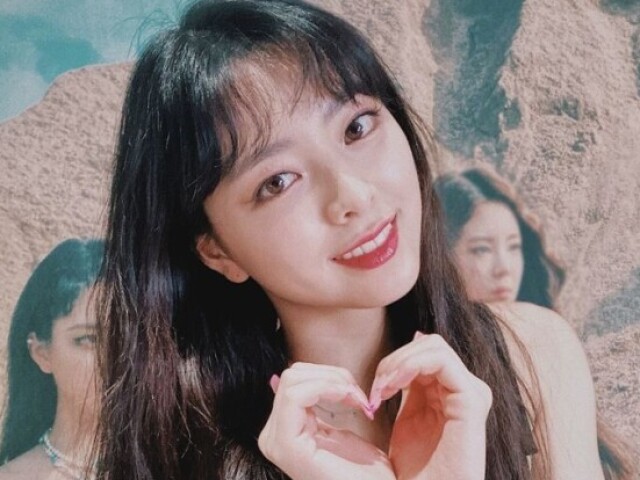 Yuna (Itzy)
