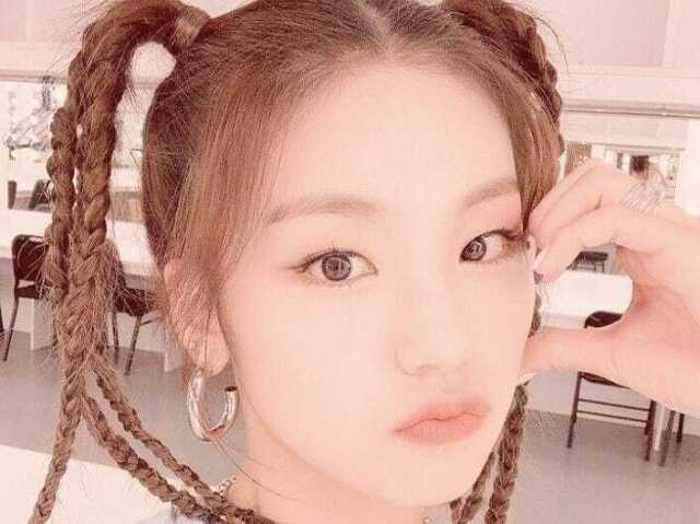 Yeji (itzy)