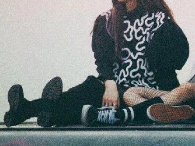 Roupa da Jisoo Stay
