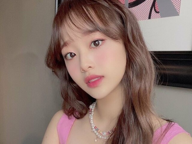 Chuu (Loona)