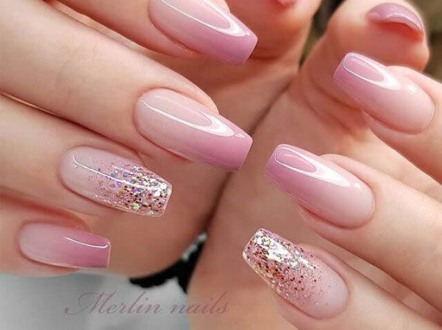 Escolha algumas unhas e eu te digo qual cor mais combina com você!
