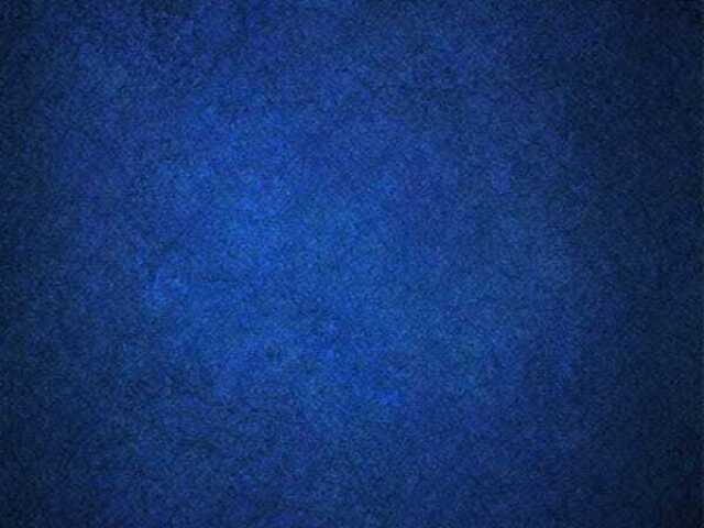 Azul escuro