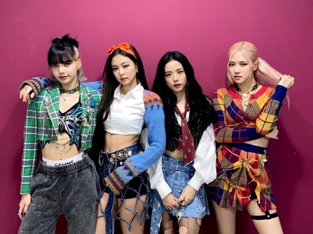 Que integrante do BLACKPINK usou essa peça de roupa?