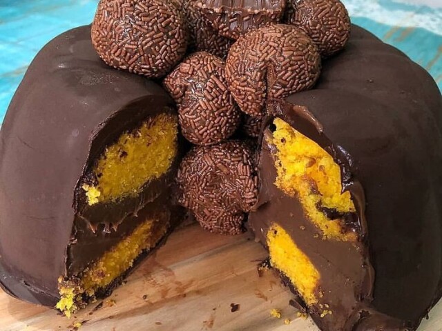 bolo de chocolate