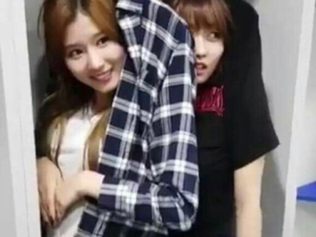 Nayeon, jeongyeon e momo