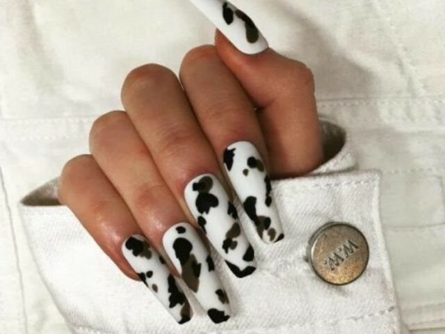 Escolhas suas unhas