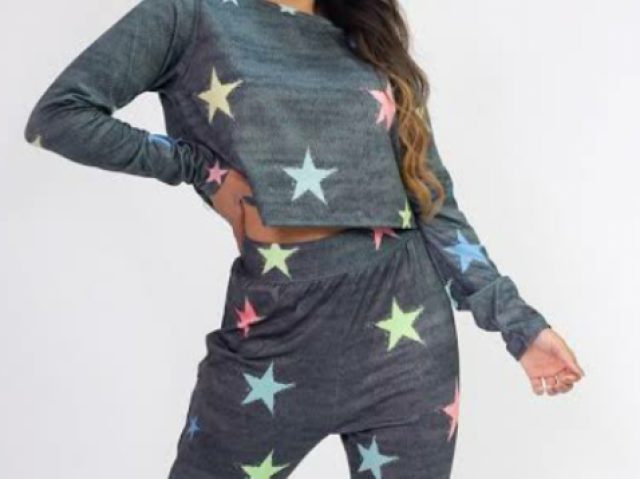 Cropped e calça de estrelinha