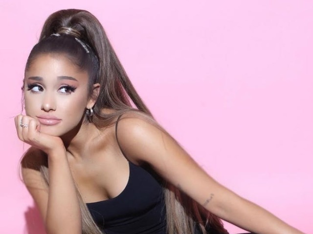 Xérox da Ariana Grande?!