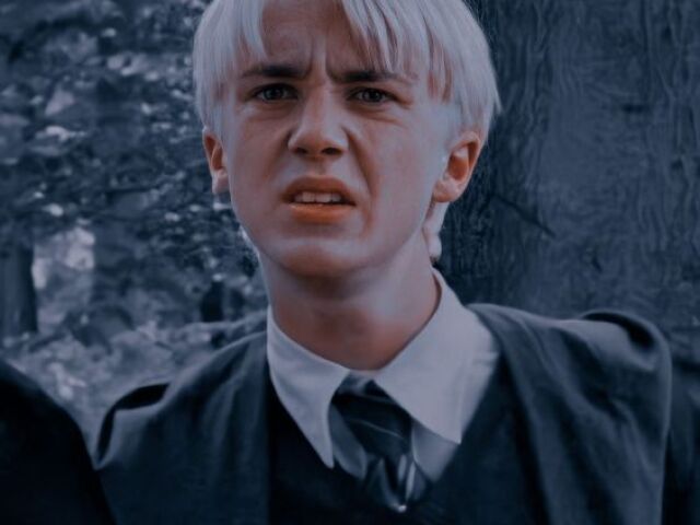 Outro(se clicares nesta imagem não te vai dar draco malfoy