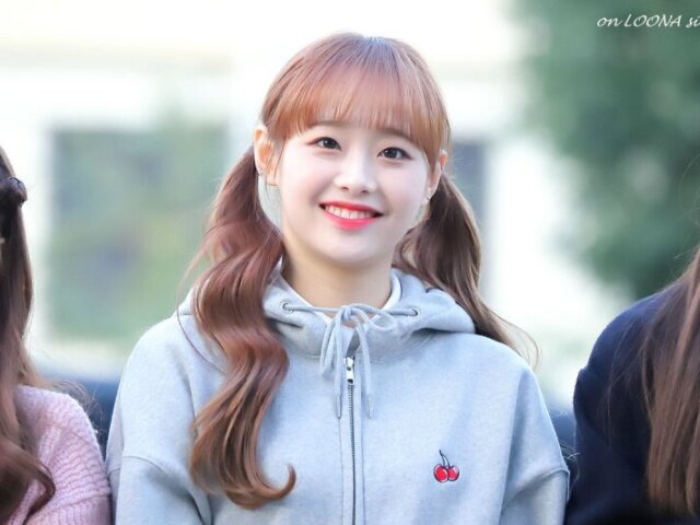 Chuu (loona)