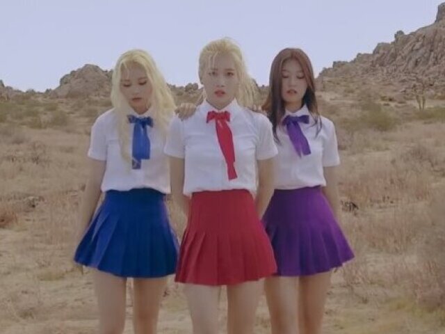 Odd Eye Circle