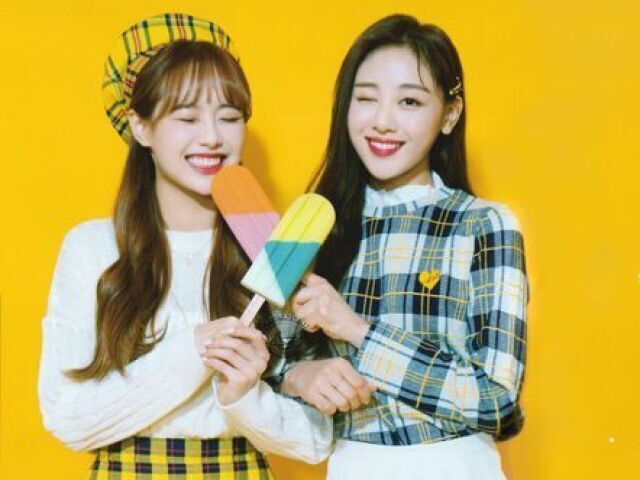 Chuu, Yves