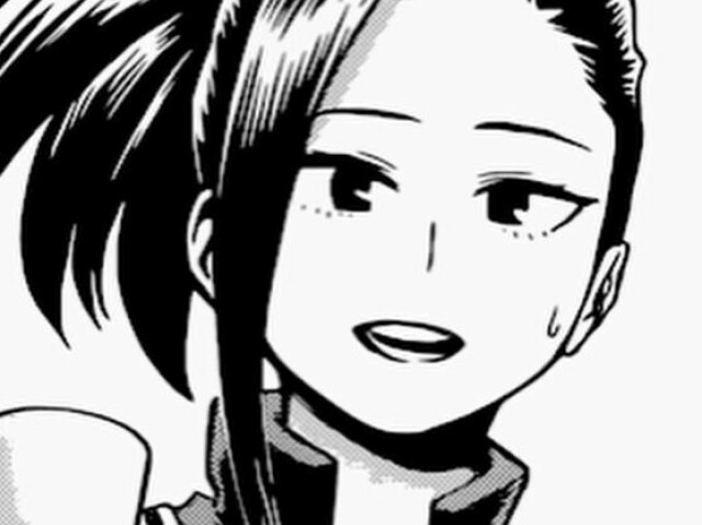 Momo Yaoyorozu やよろずもも