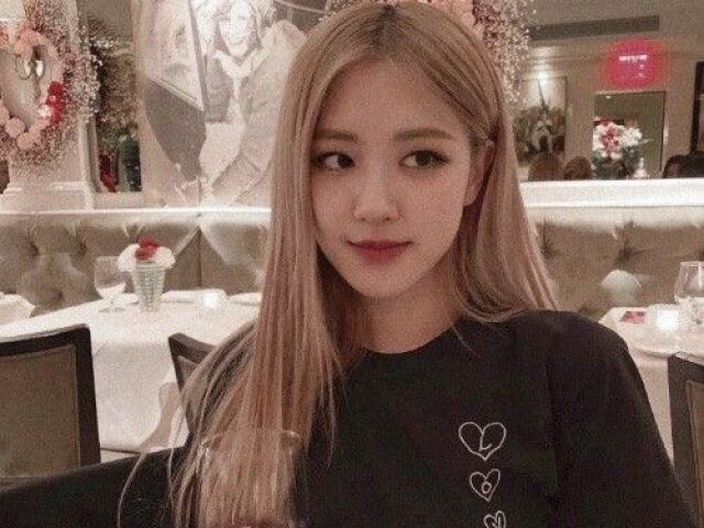 Rosé (blackpink)