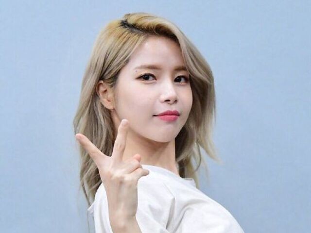 Solar (MAMAMOO)