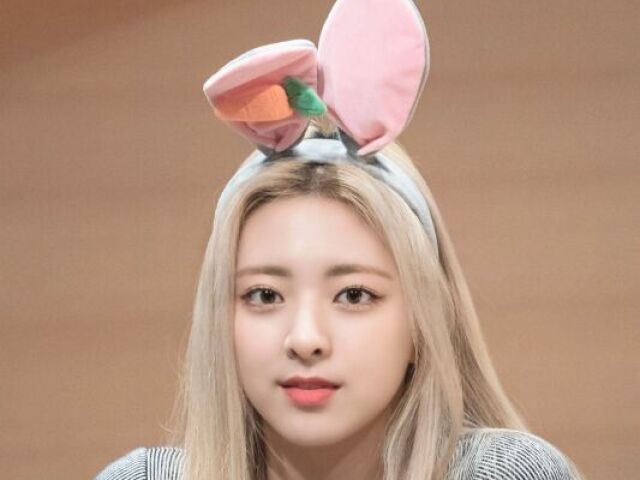 Yuna (ITZY)