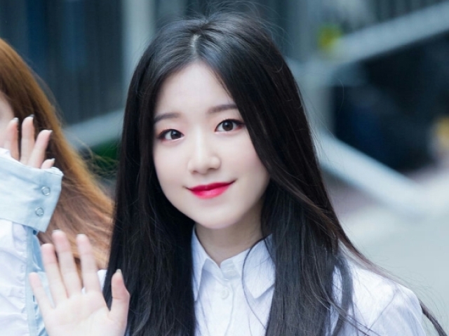 Shuhua (G-Idle)