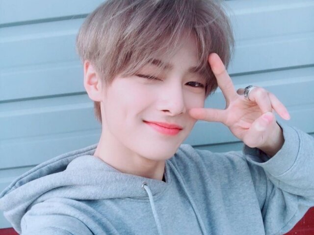 Jeongin💗