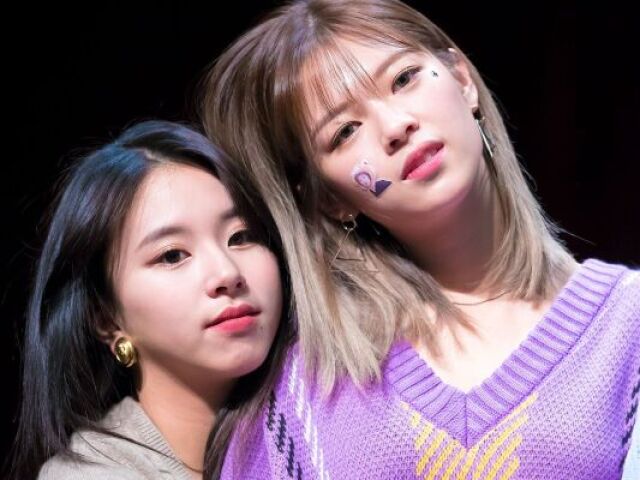 Jeongyeon / Chaeyoung