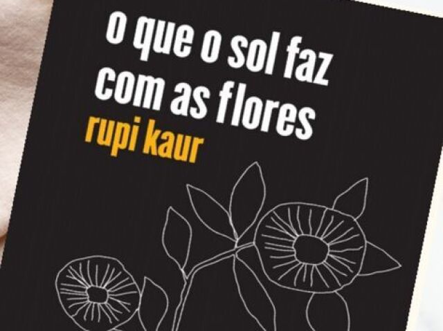 UM PEQUENO LIVRO DE POESIA