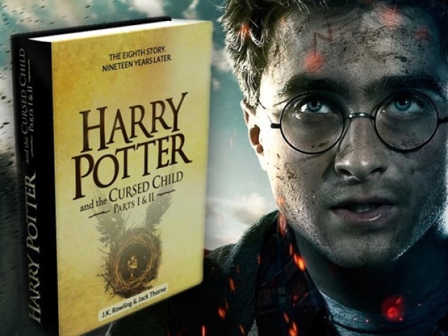 Harry Potter, segundo o relatório da empresa divulgado pelo site especializado Bookseller, este é o livro com melhor desempenho e mais vendido na última década.