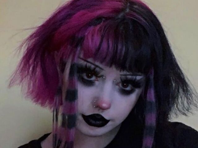 emo