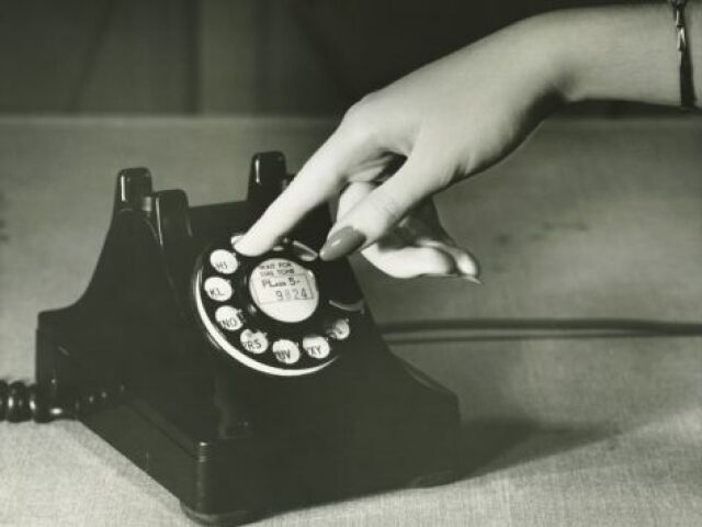 Don't Call Me (Don't Call Me)