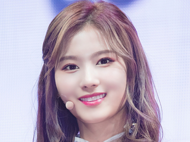 SANA(TWICE)