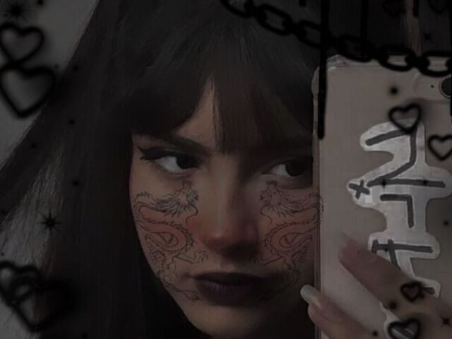 E-girl🖤⛓