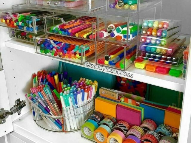 Crie seu material escolar!