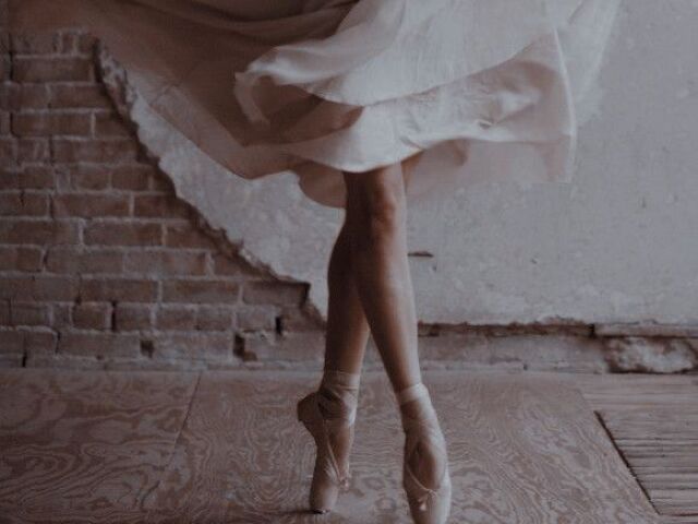♡*:.。. Dançar