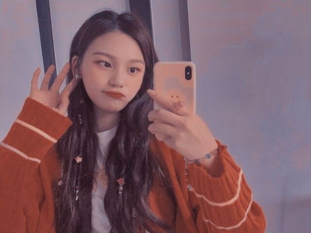 Umji ☆.。.:*✧