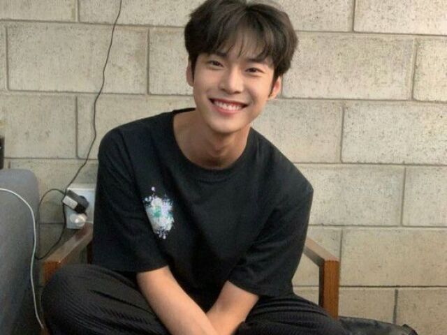 Doyoung (NCT)