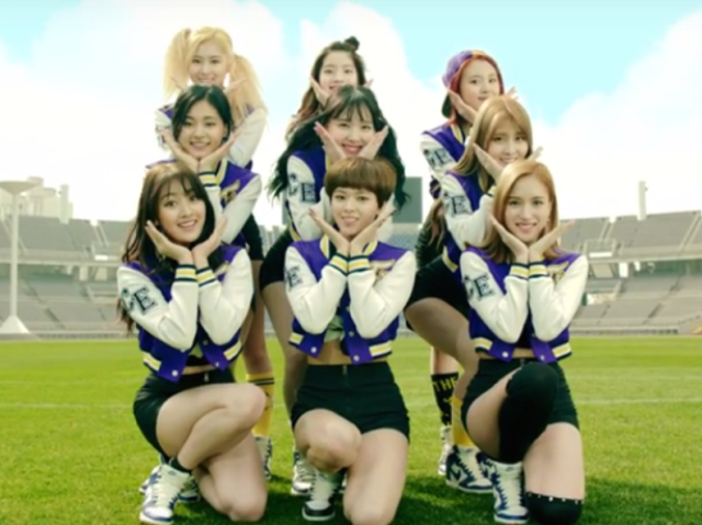 Cheer up (TWICE)