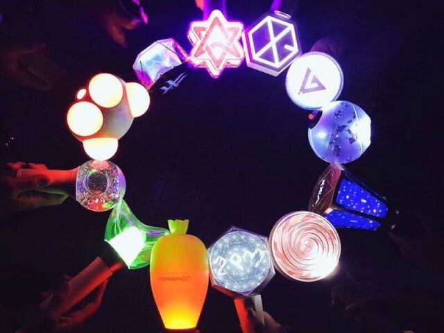 Tente adivinhar de que grupo de K-pop é esse Lightstick