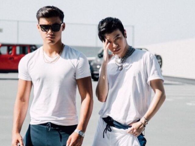 bailey e krystian
É sério por que eu não acho esses shipps?