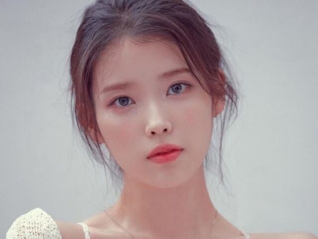 IU (Solista)