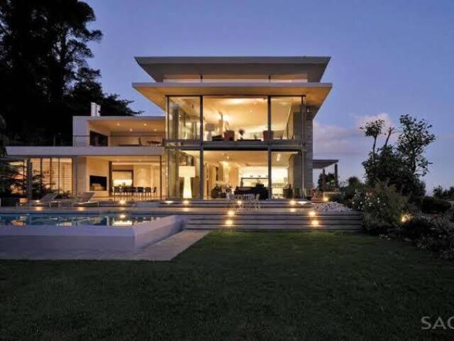 Cada de Praia Luxuosa
