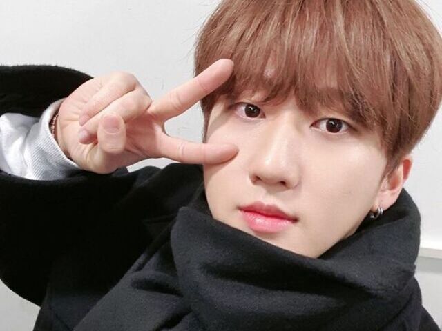 Changbin ><