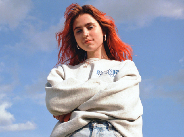 (Clairo)