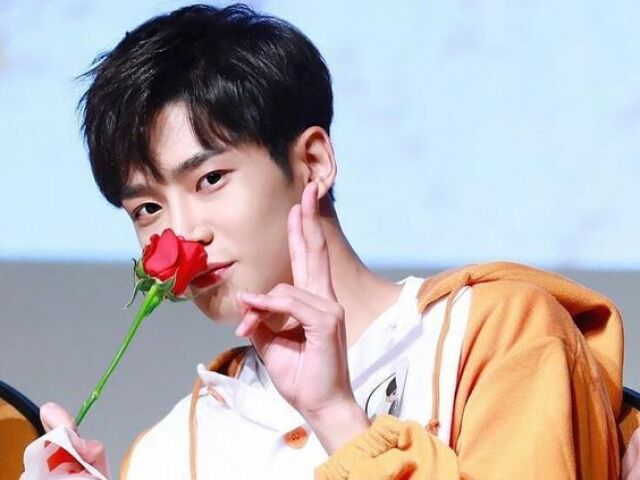 Rowoon (SF9)