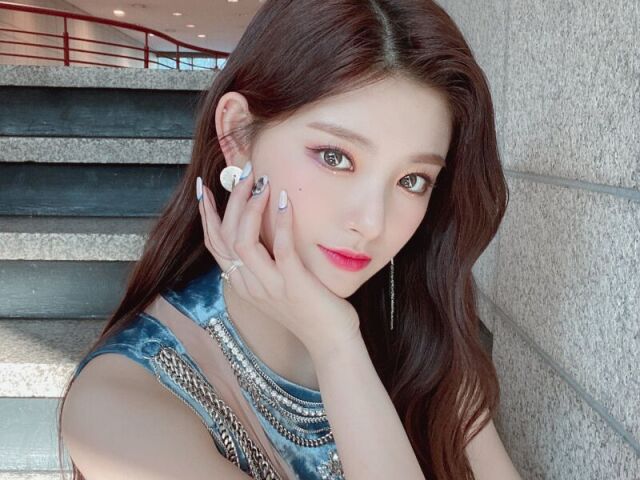 Yiren- Everglow