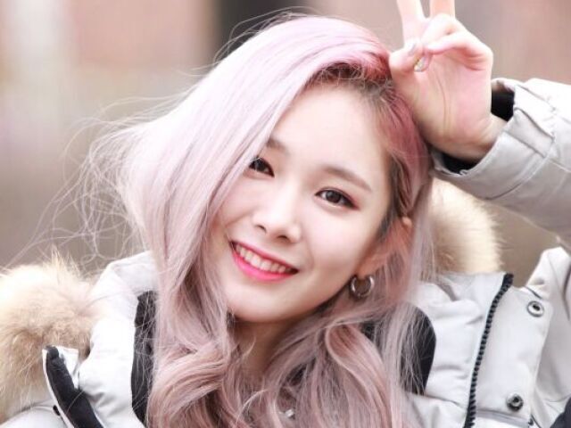 Mia (Everglow)