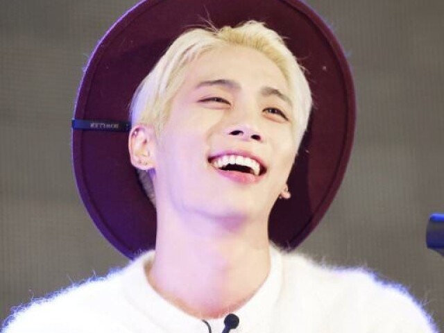 Jonghyun.