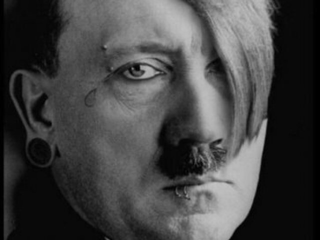 Adolpho Hitler emo