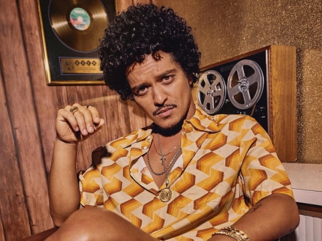 Bruno Mars