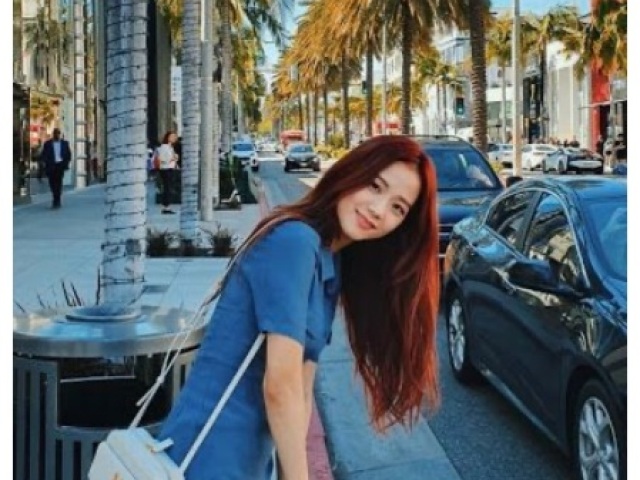 A Jisoo! É muito perfeita!