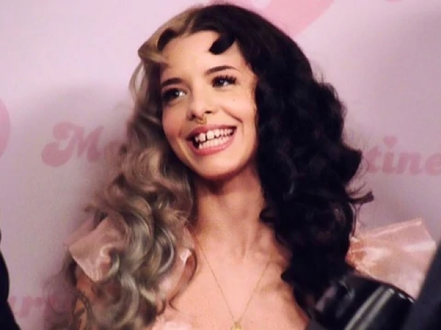 Melanie Martinez (Provão)
