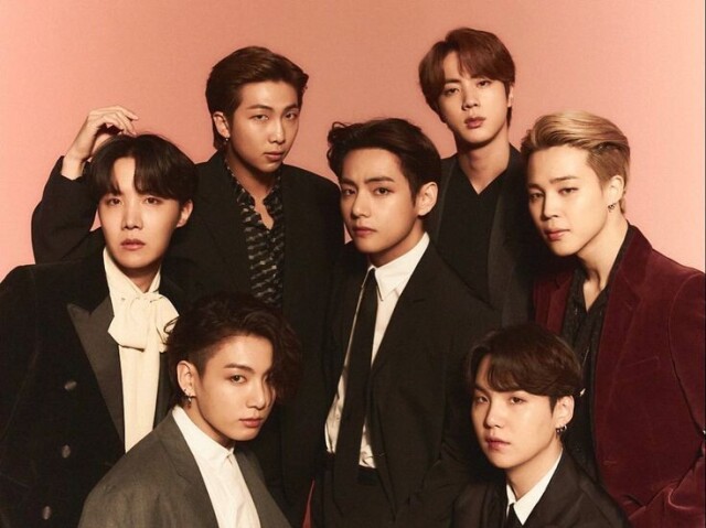 Com qual dos membros do BTS você teria um encontro?